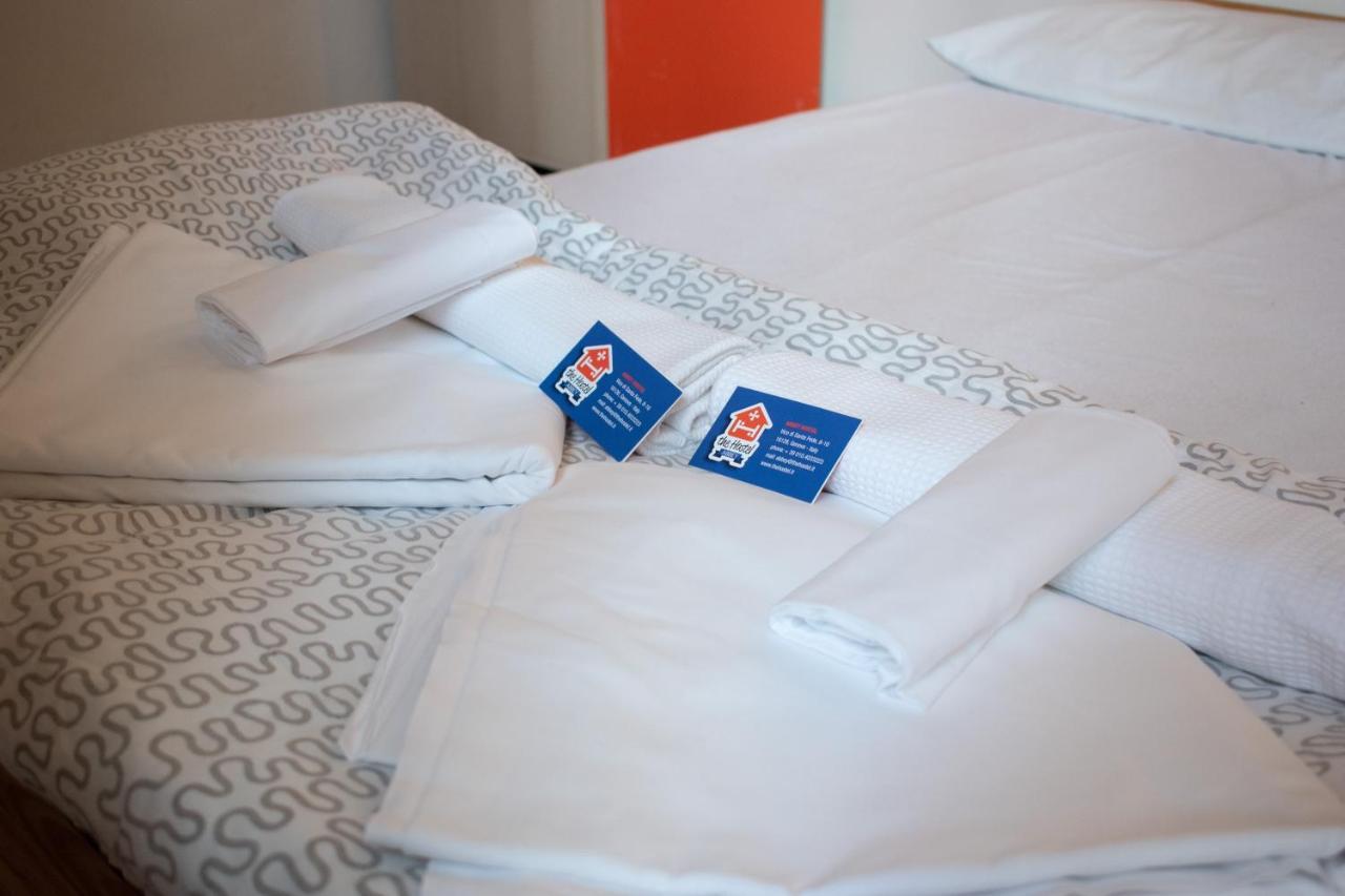 Abbey Hostel Генуа Екстериор снимка